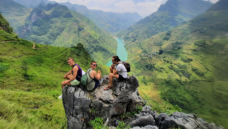 Ma Pi Leng pass - ha giang travel guide