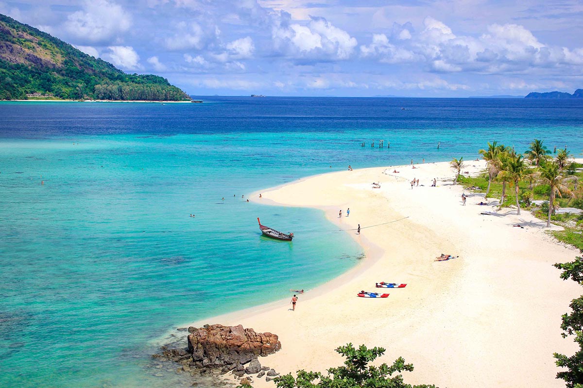 Thailand sunny emerald beaches